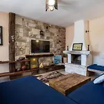 Villa Cook With Sea View - Heated Pool - At Balchik
