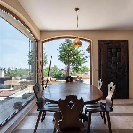 Cook With Sea View - Heated Pool - At Villa Balchik